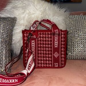 COPY - Steve Madden Red and White Crossbody Bag with Houndstooth Pattern